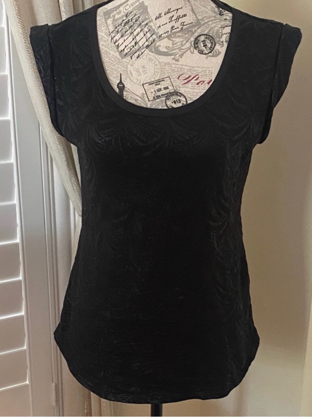 WHBM Black Shimmer Textured Cap Sleeve Top XS - Picture 4 of 8